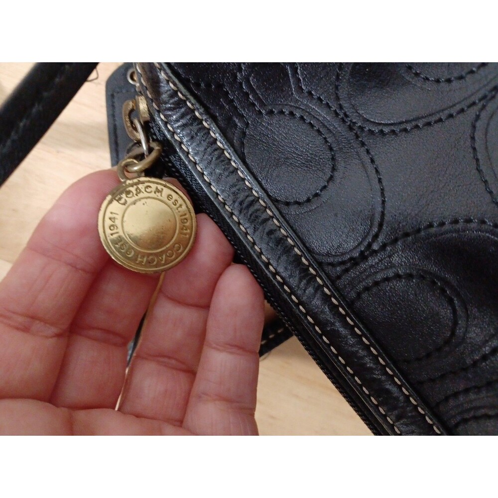 Vintage small Coach Rollbag in black Leather Signature - Picture 12 of 14